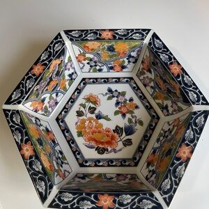 Arita Ware Wakayama Kiln Hexagonal Nishikie Platter Floral Used Item 8.25"